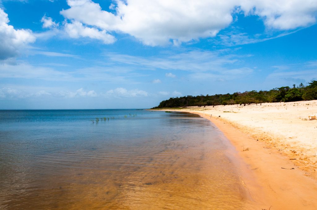 Pontos turísticos da região Norte do Brasil: Alter do Chão - Pará | Crédito: Shutterstock 