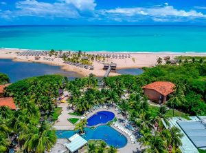 Pratagy Beach Resort Maceio Alagoas Credito Divulgacao Hotéis no Nordeste: vista panorâmica de uma das áreas de lazer do Pratagy Beach Resort, em Maceió (AL) | Crédito: Divulgação